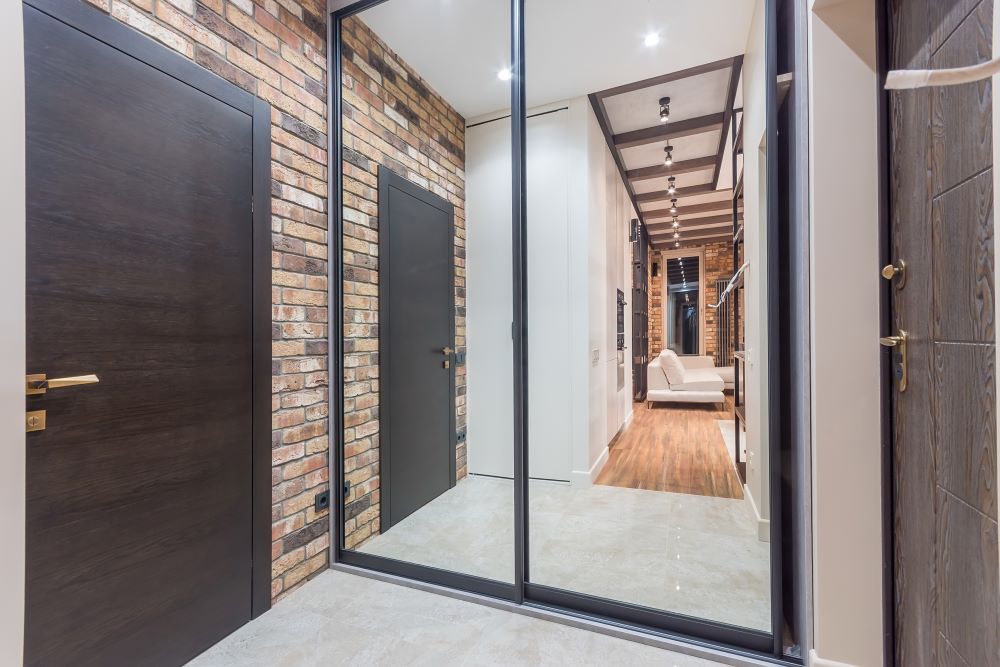 Modern house entrance hatch